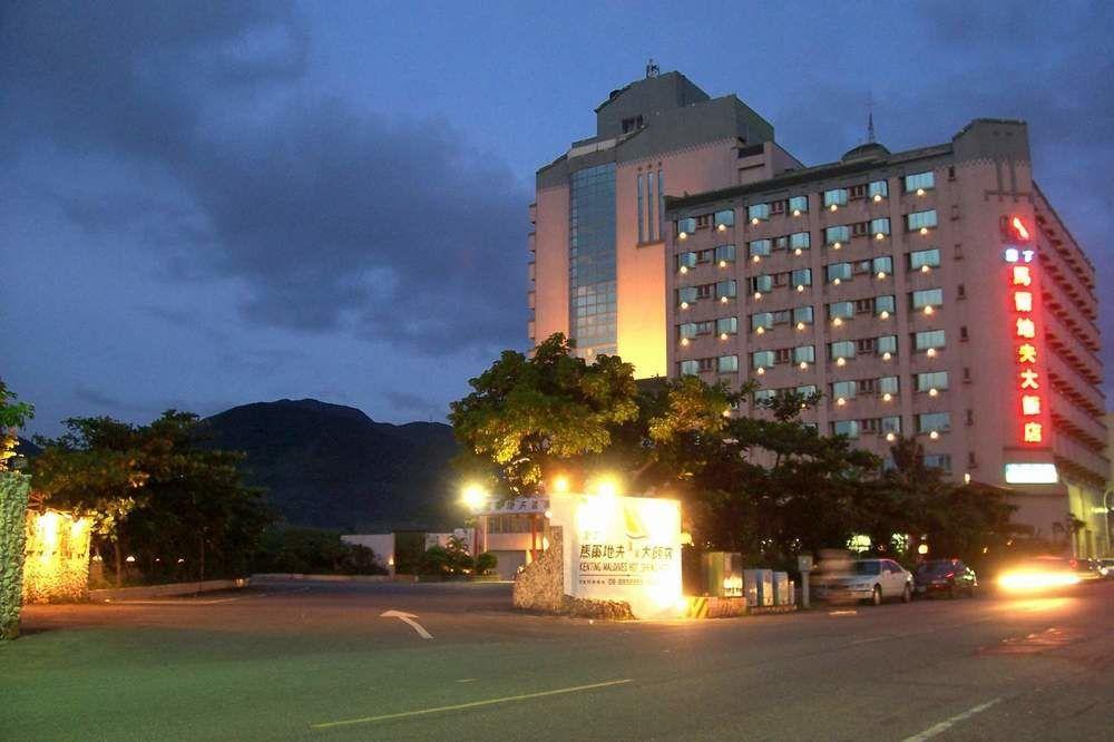 Kenting Maldives Hotspring Hotel Heng-ch'un Екстериор снимка